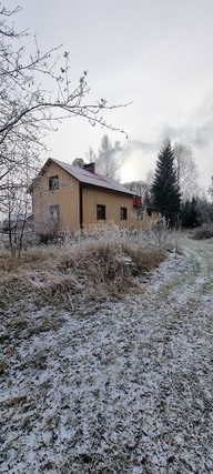 Vuokra-asunto Tohmajärvi Kemie 4 huonetta Sisäänkäyntiluiska lastenvaunuille tai miksei vaikka rollaattorille.