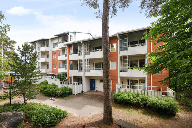 Rental Espoo Lintuvaara 3 rooms -