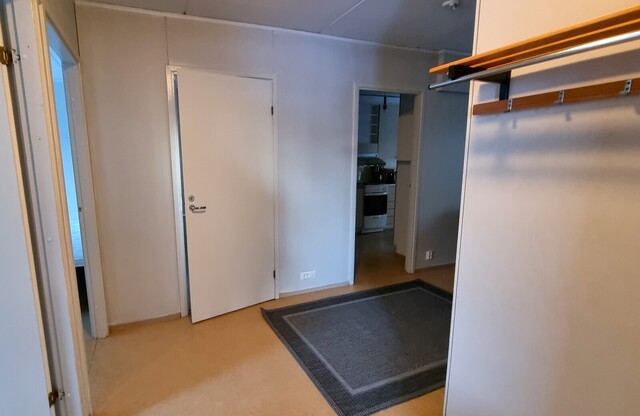 Rental Taivalkoski  3 rooms Eteinen