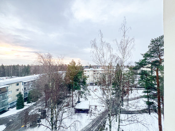 Rental Vantaa Martinlaakso 1 room Viidennen kerroksen koti rauhallisella sijainnilla.