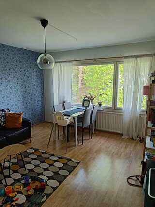 Rental Pori Tiilimäki 2 rooms Olohuonetta