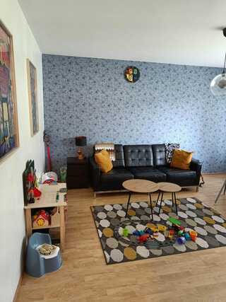 Rental Pori Tiilimäki 2 rooms Olohuonetta