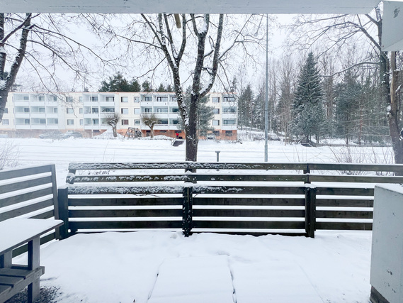 Vuokra-asunto Heinola Tommola Yksiö Oman terassin omaava. 1.krs koti, päättyvän kadun varrella.