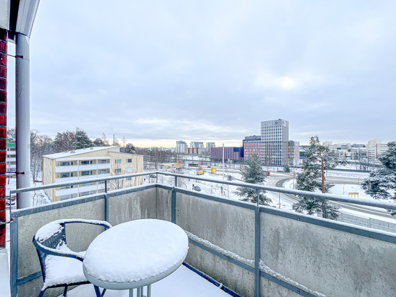 Vuokra-asunto Espoo Leppävaara Kaksio Valoisa ylimmän kerroksen parvekkeellinen koti läheltä palveluja!