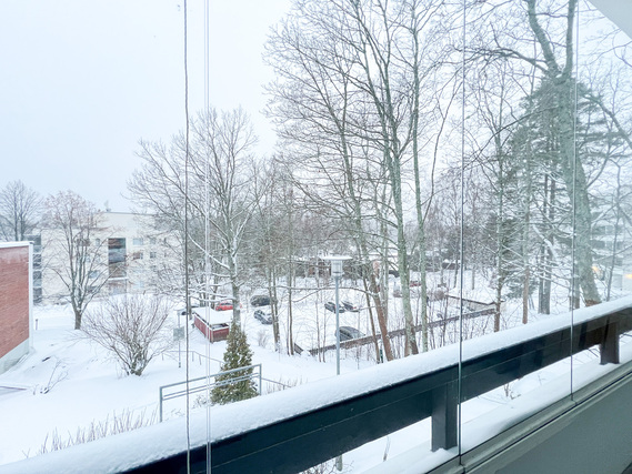 Vuokra-asunto Espoo Viherlaakso Kaksio Valoisa parvekkeellinen pienkerrostalon läpitalonasunto, rauhallisella sijainnilla!