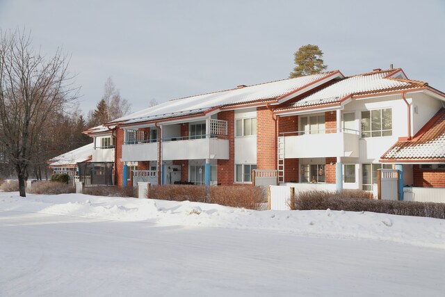 Vuokra-asunto Kokkola Halkokari 3 huonetta Pääkuva, julkisivu etelään päin