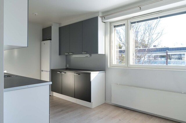 Vuokra-asunto Helsinki Veräjämäki 3 huonetta Keittiö 1