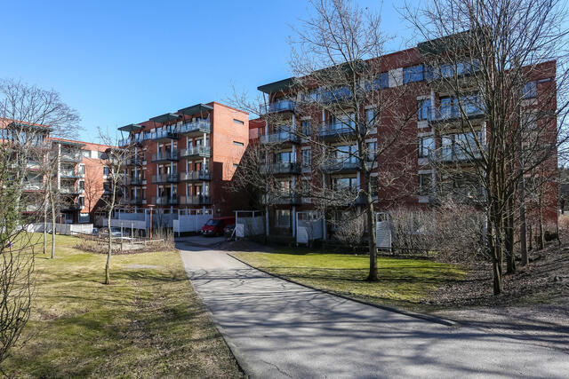 Vuokra-asunto Espoo Leppävaara 3 huonetta Itsehallintotie 1 F