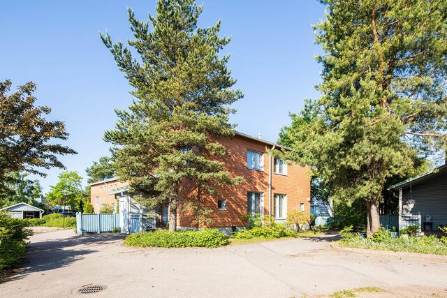 Right of occupancy apartment Helsinki Suutarila 4 rooms
