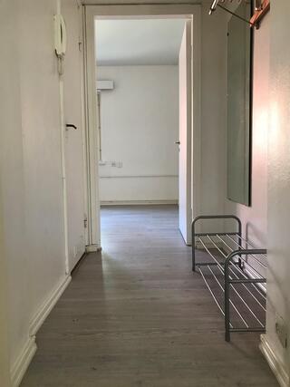 Rental Tampere Kaleva 1 room Vankka tiilitalo puistomaisella pihalla Tampereen etu-Kalevassa.