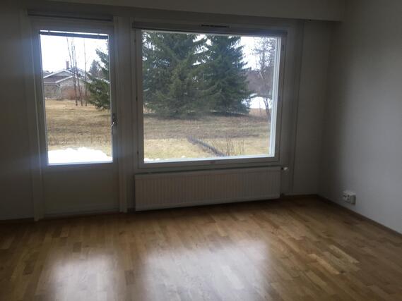 Rental Oulu Knuutilanranta 1 room Rivitalon pääty ja oma piha. Vehreä näkymä puistoon