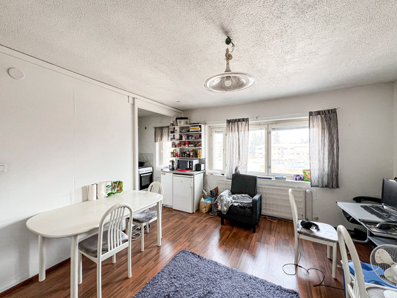 Rental Vantaa Tikkurila 1 room Valoisa yksiö liikenneyhteyksien varrelta!