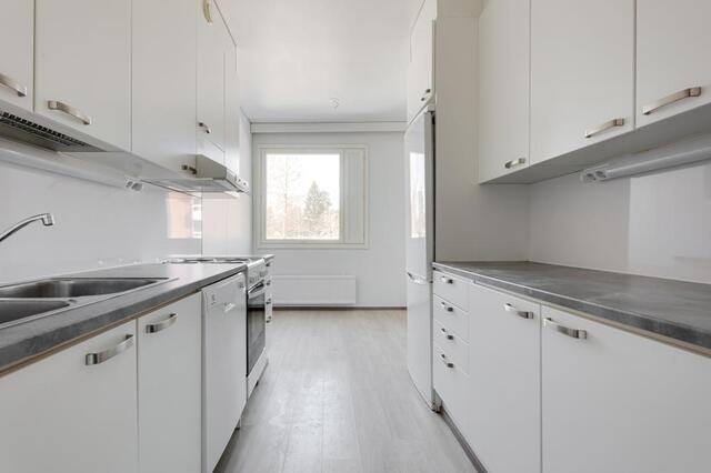 Vuokra-asunto Helsinki Pitäjänmäki Kaksio Keittiö