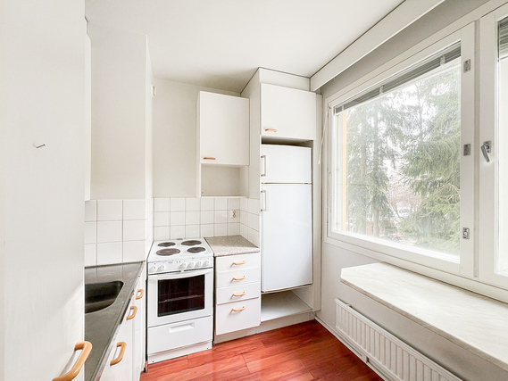 Rental Vantaa Havukoski 2 rooms Hissitalon toisen kerroksen valoisa koti!