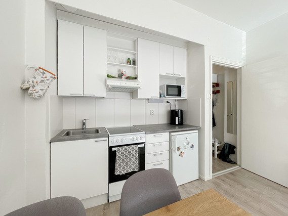 Rental Helsinki Munkkiniemi 1 room Tehokasneliöinen valoisa koti loistavalta sijainnilta!