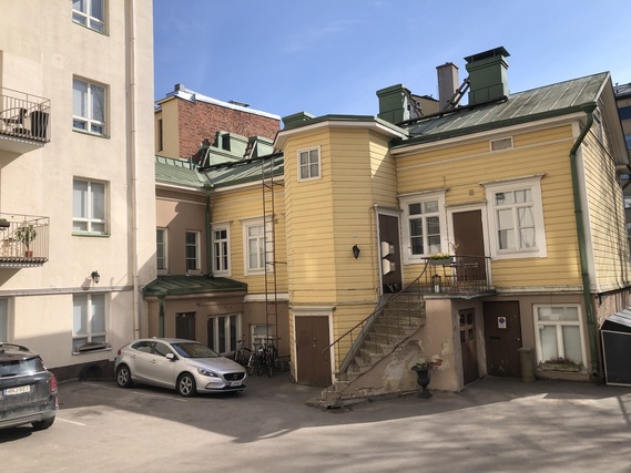 Autotalli Helsinki Ullanlinna