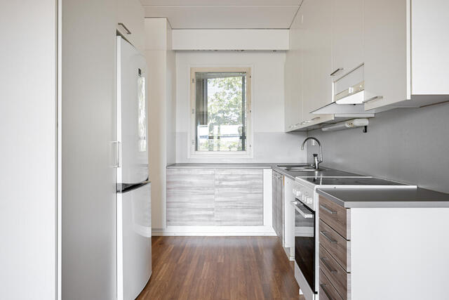 Rental Helsinki Herttoniemi 2 rooms Laivalahdenportti 3 B
