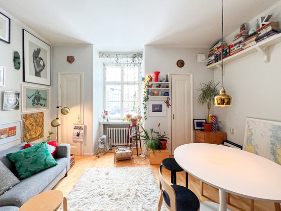 Rental Helsinki  1 room Viehättävä pikkukoti parvella, loistosijainnilla palveluiden ympäröimänä.