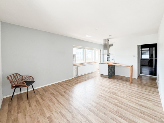 Rental Helsinki Konala 1 room Ylimmän kerroksen valoisa ja hyväpohjainen kulma-asunto putkiremontoidusta yhtiöstä.