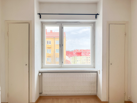 Vuokra-asunto Helsinki Meilahti Kaksio Valoisa kuudennen kerroksen huoneisto loistavien kulkuyhteyksien äärellä.