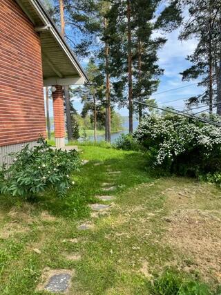 Vuokra-asunto Jämsä Kaipola 5 + Näkymä pihasta