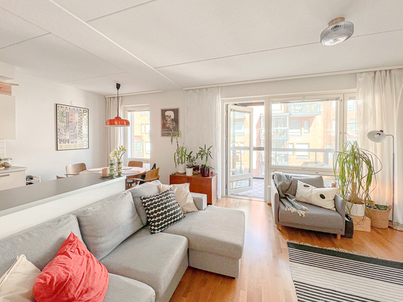 Rental Helsinki Alppila 2 rooms Ihastuttava koti halutulla alueella omalla saunalla.