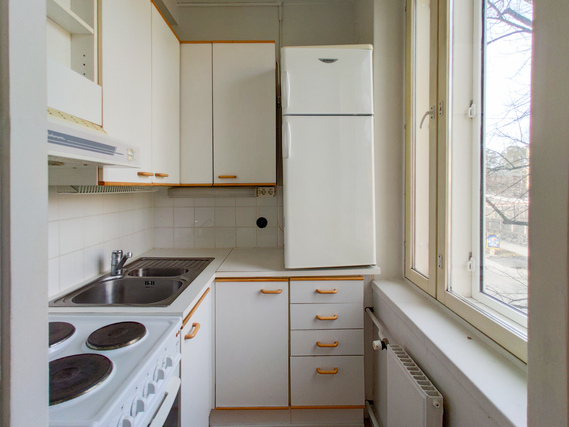 Rental Tampere Amuri 1 room Toimivapohjainen 3/4 kerroksen yksiö loistavalla sijainnilla Amurissa.