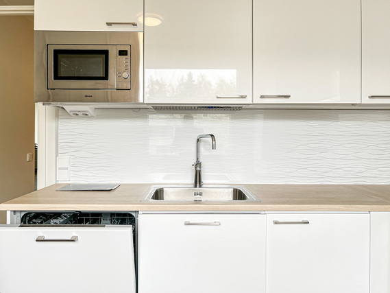 Rental Kerava Kannisto 2 rooms Valoisa ja tilava koti omalla lasitetulla parvekkeella rauhallisella alueella!
