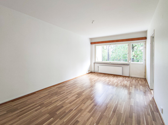 Rental Helsinki Oulunkylä 3 rooms Kotoisa läpitalonhuoneisto rauhallisella ja luonnonläheisellä sijainnilla.