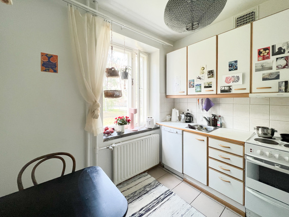 Rental Tampere Amuri 2 rooms Ihastuttava asunto, jossa keittiöön mahtuu ruokapöytä