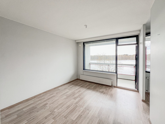 Rental Vantaa Pähkinärinne 1 room Upeilla näkymillä oleva 2. kerroksen koti, jossa on toimiva pohja ja tilava alkovi.
