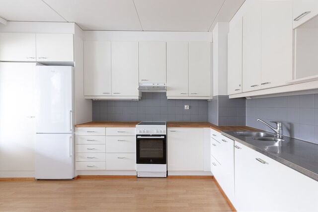 Asumisoikeusasunto Espoo Vanttila 3 huonetta