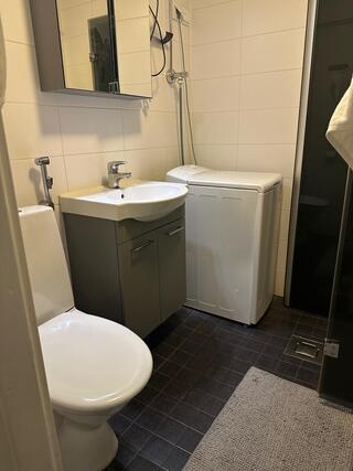 Rental Helsinki Munkkiniemi 3 rooms Rakuunantie 11