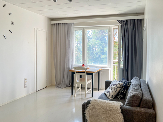 Vuokra-asunto Turku Iso-Heikkilä Yksiö Koti yhteyksien varrelta.