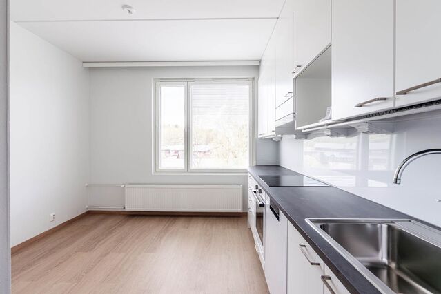 Asumisoikeusasunto Kirkkonummi Laajakallio 3 huonetta