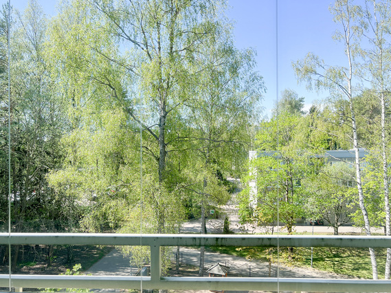 Rental Espoo Matinkylä 1 room Parvekkeellinen ylimmän kerroksen koti hyvällä sijainnilla!