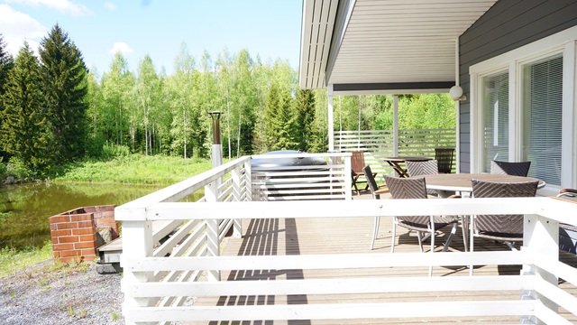 Vuokra-asunto Ulvila Leineperi 3 huonetta Julkisivu