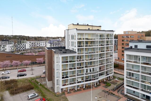 Vuokra-asunto Espoo Saunalahti Yksiö Julkisivu pihan puolelta