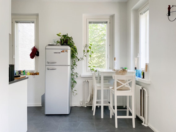 Vuokra-asunto Helsinki Taka-Töölö Kaksio Upea läpitalon kaksio keskeisellä sijainnilla Etu-Töölössä.