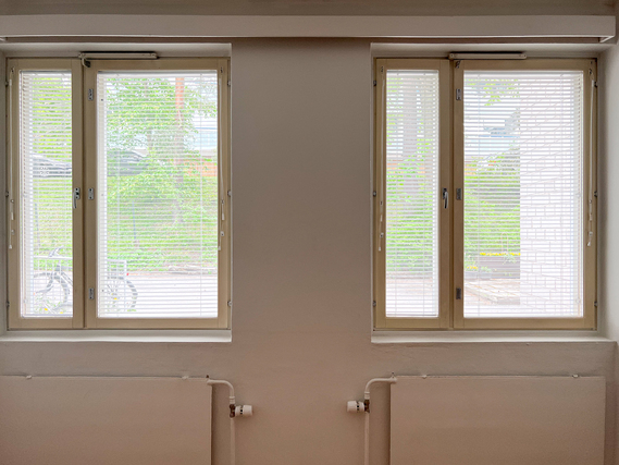 Rental Kauniainen  2 rooms Ensimmäisen kerroksen koti hyvien liikenneyhteyksien äärellä Kauniaisissa.