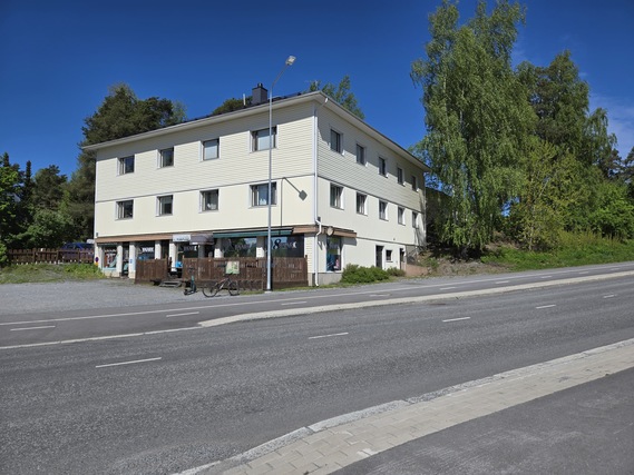 Rental Nokia Myllyhaka 2 rooms Kaksi ikkunaa oikealta alhaalta katsottuna kuuluvat asuntoon