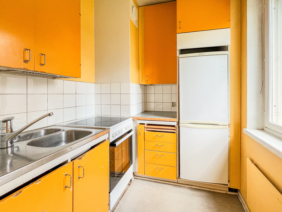 Vuokra-asunto Helsinki Konala Yksiö Toimiva koti, jossa tila on käytetty hyvin hyödyksi. 1. kerroksen koti, joka ei ole maan tasolla
