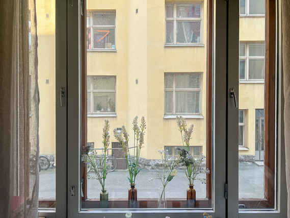 Rental Helsinki Kallio 1 room Tilava koti putkiremontoidussa talossa!