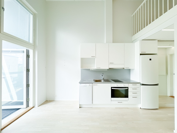 Vuokra-asunto Tampere Härmälänranta Yksiö Upea loft-tyylinen koti siisteillä pinnoilla varustettuna!