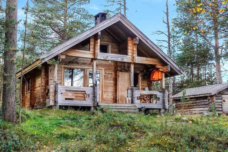 Cottage for rent Inari, Nangujärvi wilderness cabin 