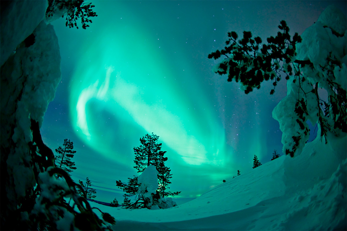 Revontulet eli Aurora Borealis (ja parhaat vinkit revontulien bongaukseen  Suomessa) 